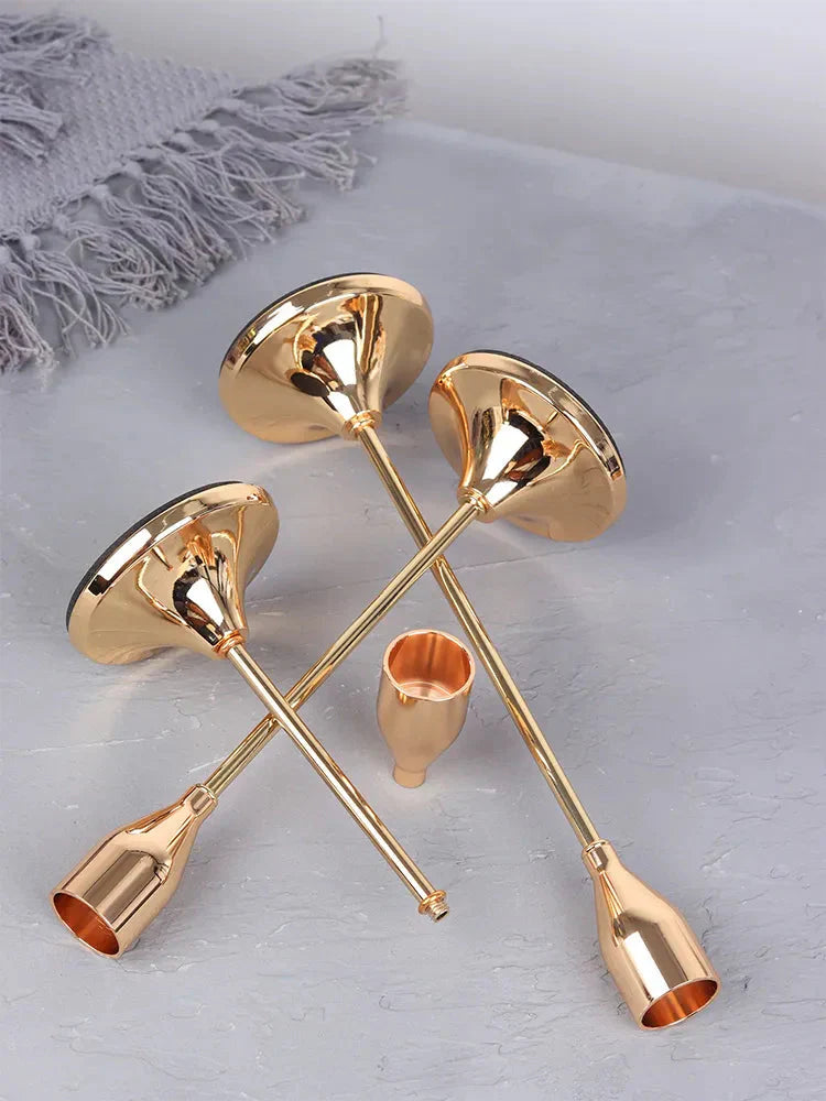 Castiçais de Vela Luxury Dourado 3 Peças - Tazzi