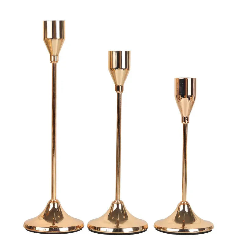 Castiçais de Vela Luxury Dourado 3 Peças - Tazzi